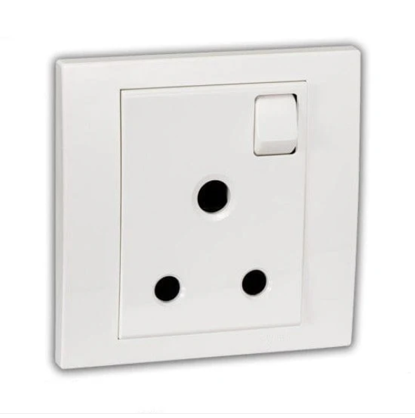15A Single Switched Socket
